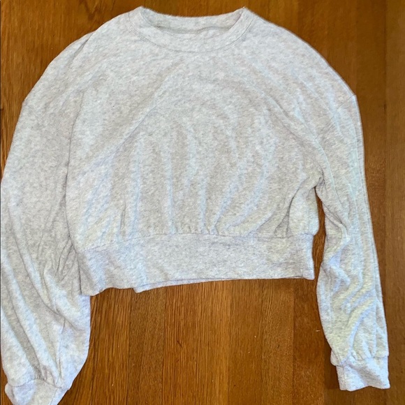 grey lightweight cropped sweater - Picture 2 of 2